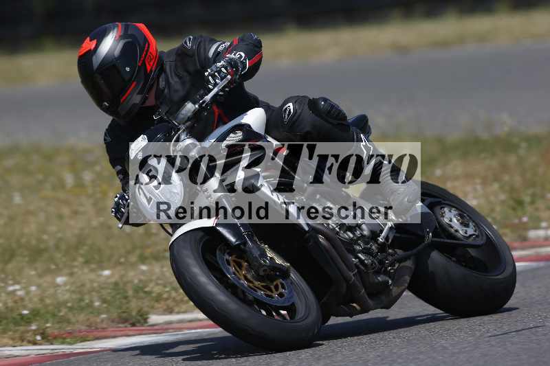 Archiv-2023/28 05.06.2023 Moto Club Anneau du Rhin/blanc-novice/25
